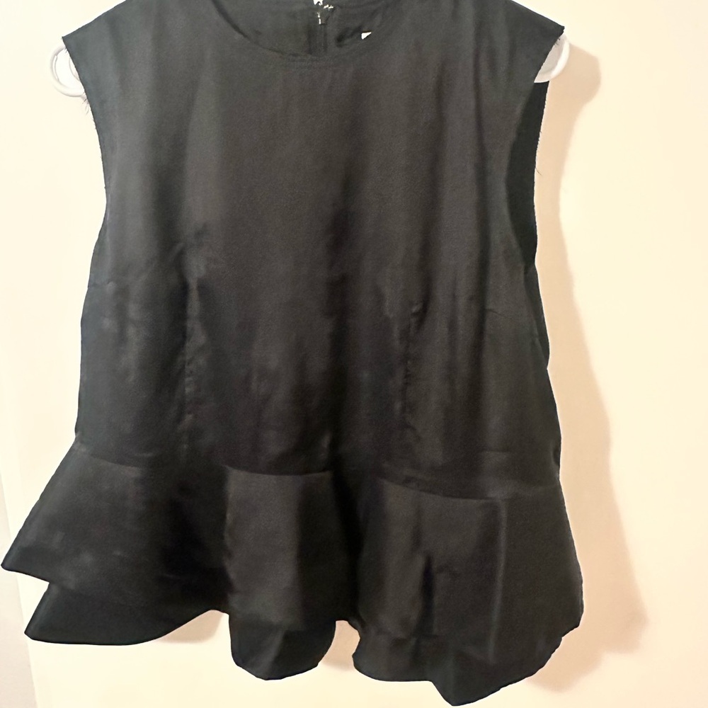 Comme des Garcons Black Sleeveless Peplum style Top - Picture 3 of 9